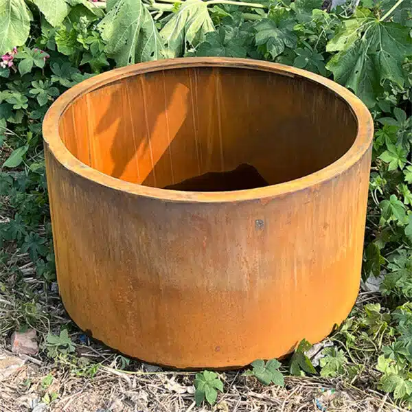 Vaso da fioriera in acciaio